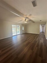 102 Holly Ln in Red Oak, TX - Building Photo - Building Photo