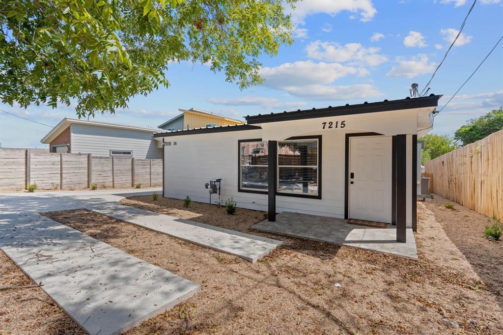 7215 Bennett Ave in Austin, TX - Building Photo