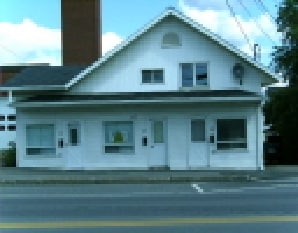 432-434 Main St in Madawaska, ME - Foto de edificio