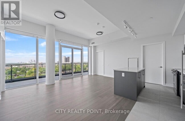 664 Spadina Ave. in Toronto, ON - Building Photo - Building Photo