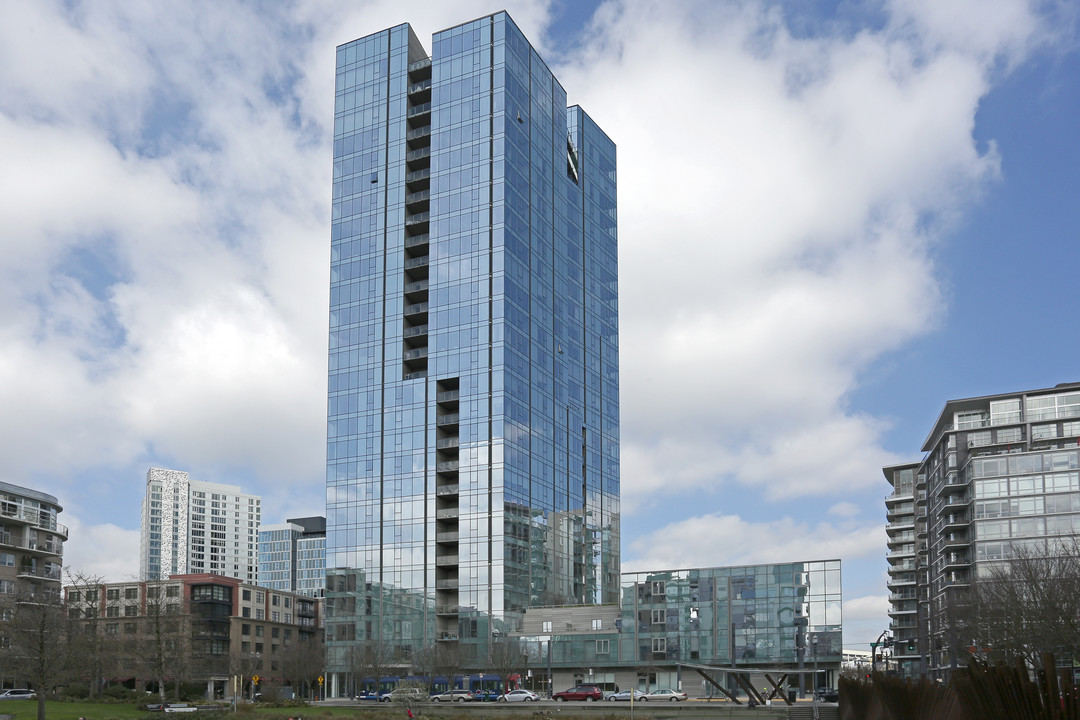 The Cosmopolitan in Portland, OR - Building Photo