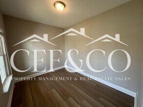 115 Kingsley Park Dr in Moore, SC - Building Photo - Building Photo