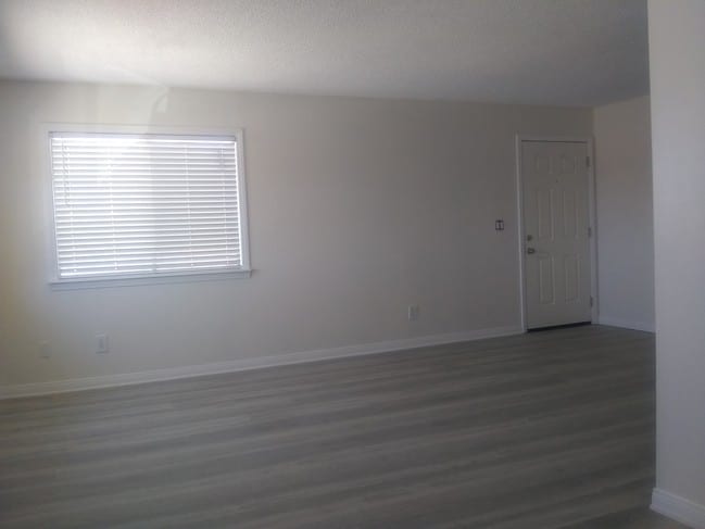 1608 260th St, Unit # 4 in Los Angeles, CA - Foto de edificio - Building Photo