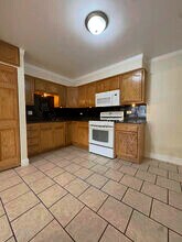 10105 Hartford Ct in Schiller Park, IL - Building Photo - Building Photo