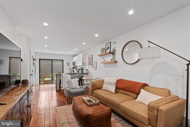 property at 1858 Tulip St