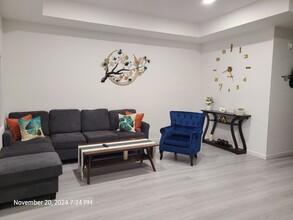 1130 E Doran St in Glendale, CA - Building Photo - Building Photo