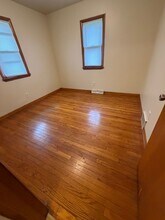 1441 Creek Ave in Aurora, IL - Building Photo - Building Photo