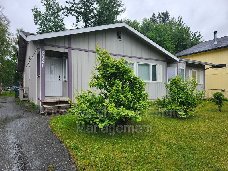 9321 Noblewood St in Anchorage, AK - Building Photo
