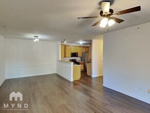 11251 Hyde Pointe Ct in Charlotte, NC - Building Photo - Building Photo