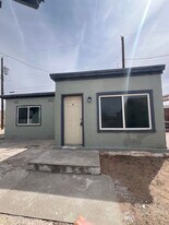 1216 High St SE in Albuquerque, NM - Building Photo