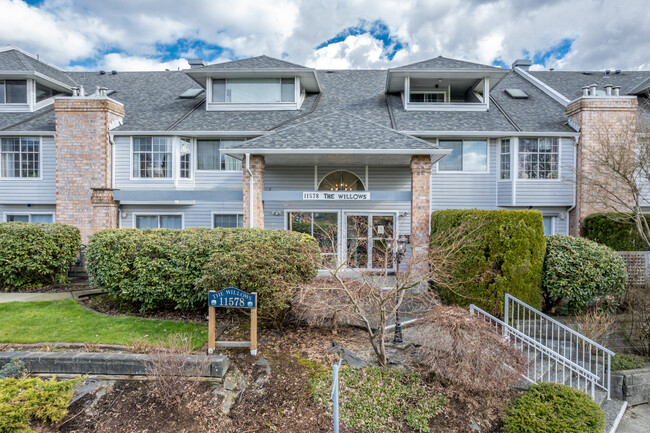 the Willows in Maple Ridge, BC - Building Photo - Building Photo