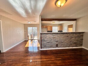 312 Bolton Pl in Midwest City, OK - Building Photo - Building Photo