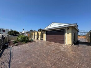 1435 Ava St in San Diego, CA - Building Photo - Building Photo