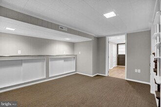 2857 Plainfield Rd in Dundalk, MD - Building Photo - Building Photo