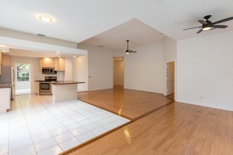 179 E Tall Oaks Cir in Palm Beach Gardens, FL - Building Photo - Building Photo