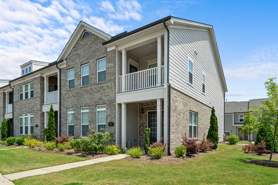 13002 Butters Way in Charlotte, NC - Foto de edificio
