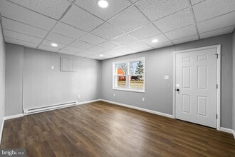 1480 Seven Valleys Rd, Unit 3 in York, PA - Foto de edificio - Building Photo