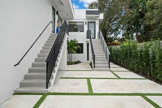 37 NW 59th St in Miami, FL - Building Photo - Building Photo