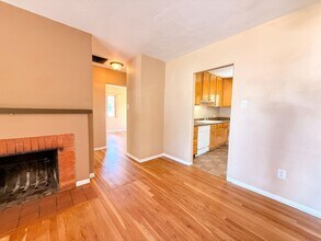 342 Adams St NE in Albuquerque, NM - Building Photo - Building Photo