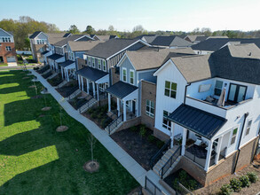 Townhomes at Bridlestone in Pineville, NC - Building Photo - Building Photo