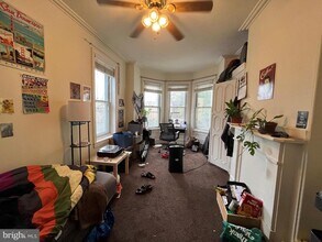 2032 N Carlisle St in Philadelphia, PA - Building Photo - Building Photo