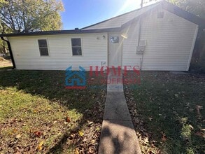 2014 Ridgeway Ave in Evansville, IN - Building Photo - Building Photo