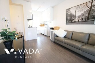 138 E Hastings St in Vancouver, BC - Building Photo - Building Photo
