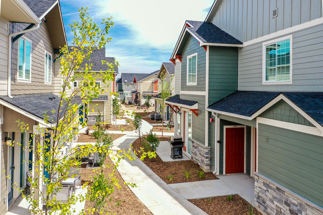 ENCLAVE TOWNHOMES