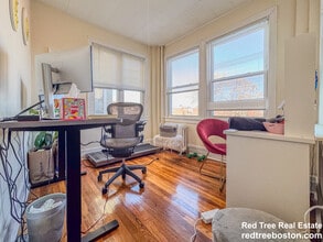 244 Kelton St, Unit 7 in Boston, MA - Building Photo - Building Photo