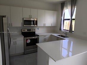 13262 SW 285th St in Homestead, FL - Building Photo - Building Photo