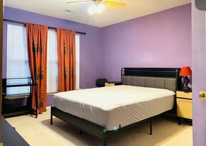 3865 Windstream Way in Jamestown, NC - Building Photo