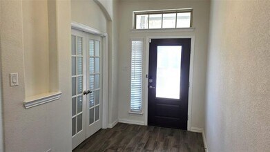 9328 Bronze Meadow Dr in Fort Worth, TX - Building Photo - Building Photo