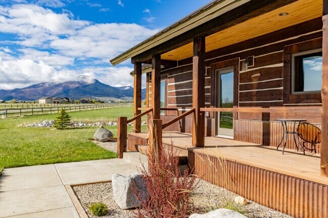 60 Remington Ranch Rd in Red Lodge, MT - Building Photo - Building Photo