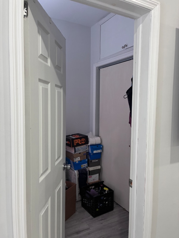 49 Dukes St, Unit 2nd floor in Kearny, NJ - Foto de edificio - Building Photo