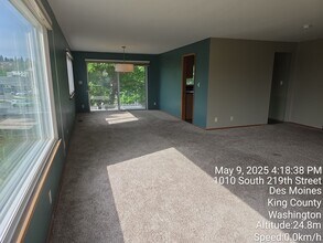 1010 S 219th St in Des Moines, WA - Building Photo - Building Photo