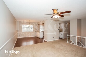 111 Timberlake Ct in Fishers, IN - Building Photo - Building Photo