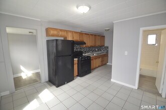 203 Main St in West Haven, CT - Building Photo - Building Photo