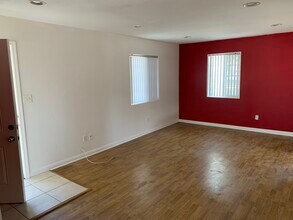 1754 Nadeau Street, Unit Juan Trinidad in Los Angeles, CA - Foto de edificio - Building Photo