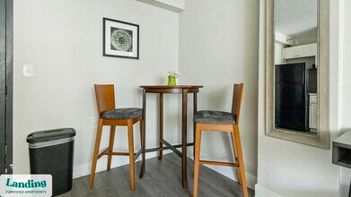 305 Dr. M.L.K. Jr St S, Unit 632 in St. Petersburg, FL - Foto de edificio - Building Photo