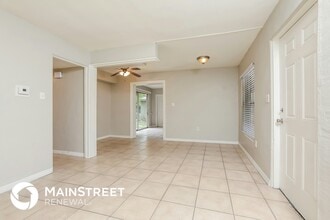 411 S Bay Ave in Sanford, FL - Building Photo - Building Photo