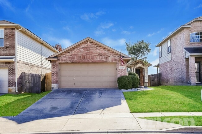 property at 5817 Parkview Hills Ln