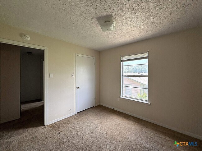 402 S 2nd St in Copperas Cove, TX - Building Photo - Building Photo