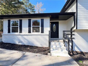 550 Oglesby Bridge Rd SE in Conyers, GA - Building Photo - Building Photo