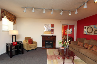 Cedar Glen Apartments in Philadelphia, PA - Foto de edificio - Interior Photo