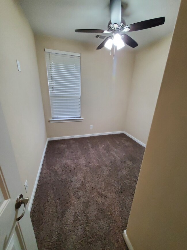 103 Shadow Mountain Dr in Del Rio, TX - Building Photo - Building Photo