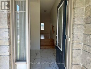 3850 Tufgar Cres in Burlington, ON - Building Photo - Building Photo