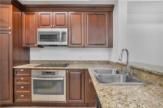 2109 Renaissance Way in Boynton Beach, FL - Building Photo - Building Photo