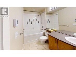 4783 Dawson St in Burnaby, BC - Building Photo - Building Photo