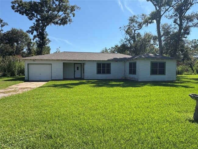 property at 3922 County Rd 704