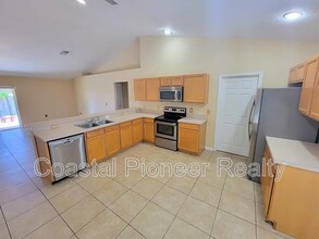 705 Fisher Dr in Kissimmee, FL - Building Photo - Building Photo